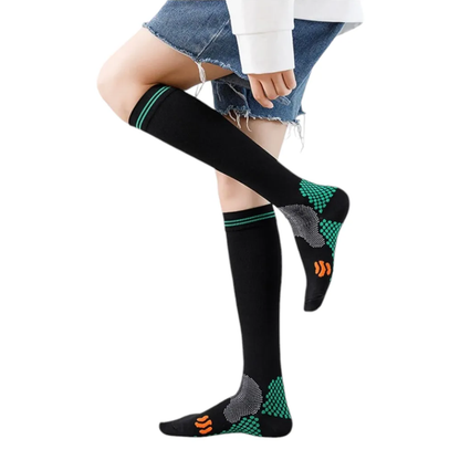 L / XL CALCETINES UNISEX DE COMPRESIÓN – Alivio, soporte y energía para tus piernas