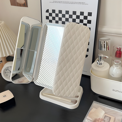 ESPEJO LED PLEGABLE – Iluminación perfecta, diseño compacto y acabado profesional en tu rutina de belleza