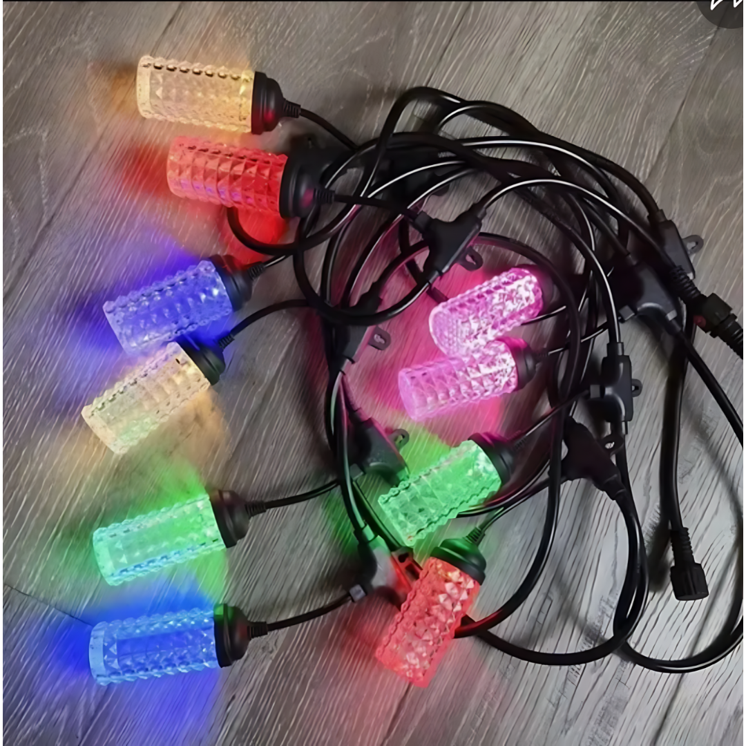 SERIE DE LUCES LÁMPARA – Ilumina tu Navidad con magia, color y estilo