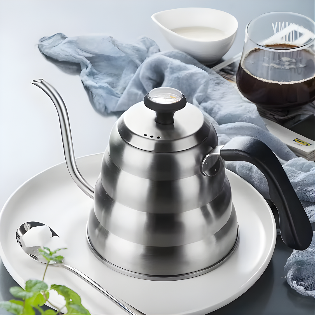JARRA DE 1 LITRO CON CUELLO DE GANSO – Precisión y estilo para amantes del café artesanal