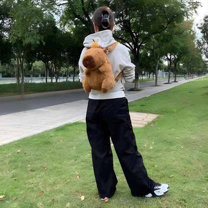MOCHILA CAPIBARA TIERNO – Suavidad adorable, diseño encantador y comodidad perfecta para acompañarte a todas partes