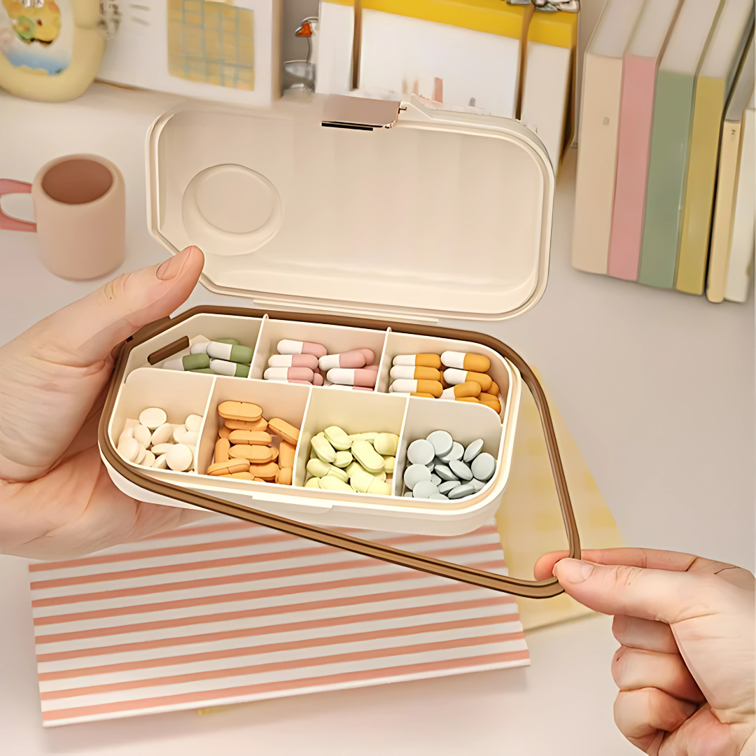 PASTILLERO CARAMELO EXTRA GRANDE – Organiza tus medicamentos con estilo y practicidad