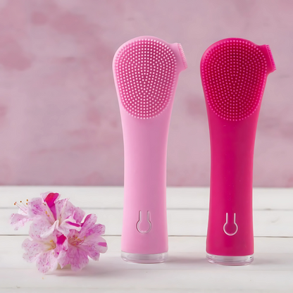 LIMPIADOR FACIAL – Piel limpia, suave y libre de impurezas todos los días