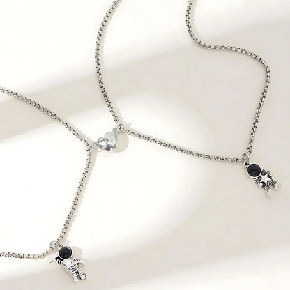 Collar Pareja Stellar Souls - Porque dos almas que brillan juntas nunca se pierden en el universo.