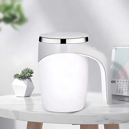 Taza Automezclable SwiftSip™ - Olvídate de los grumos y cucharas sucias.